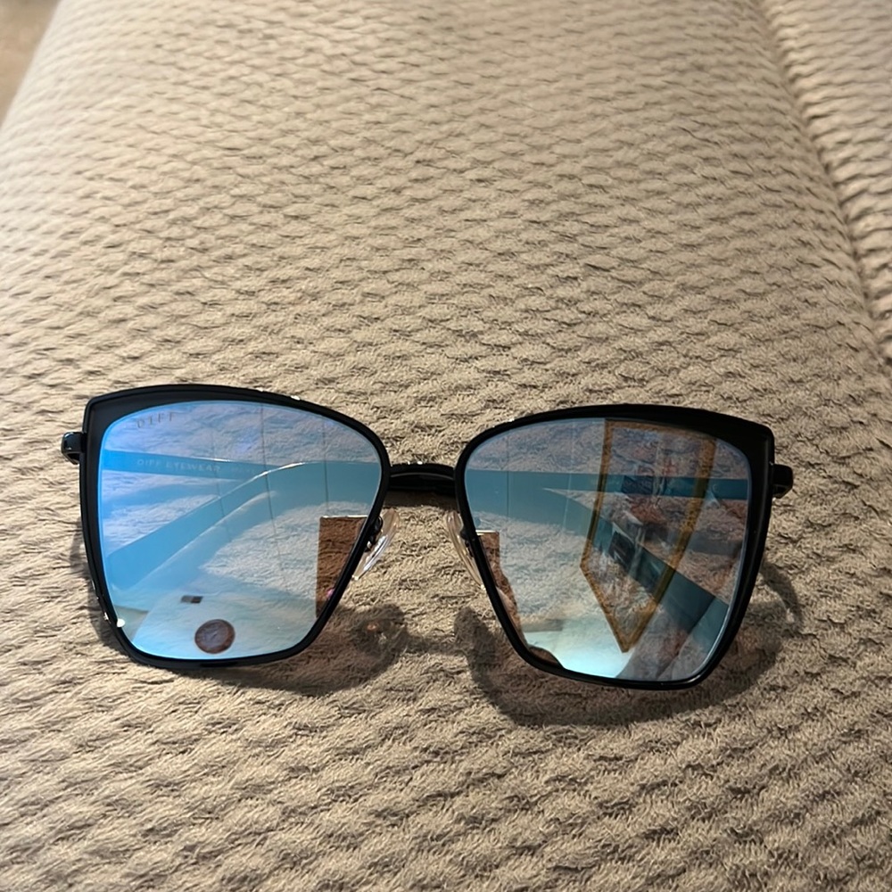 Diff mirrored Sunglasses